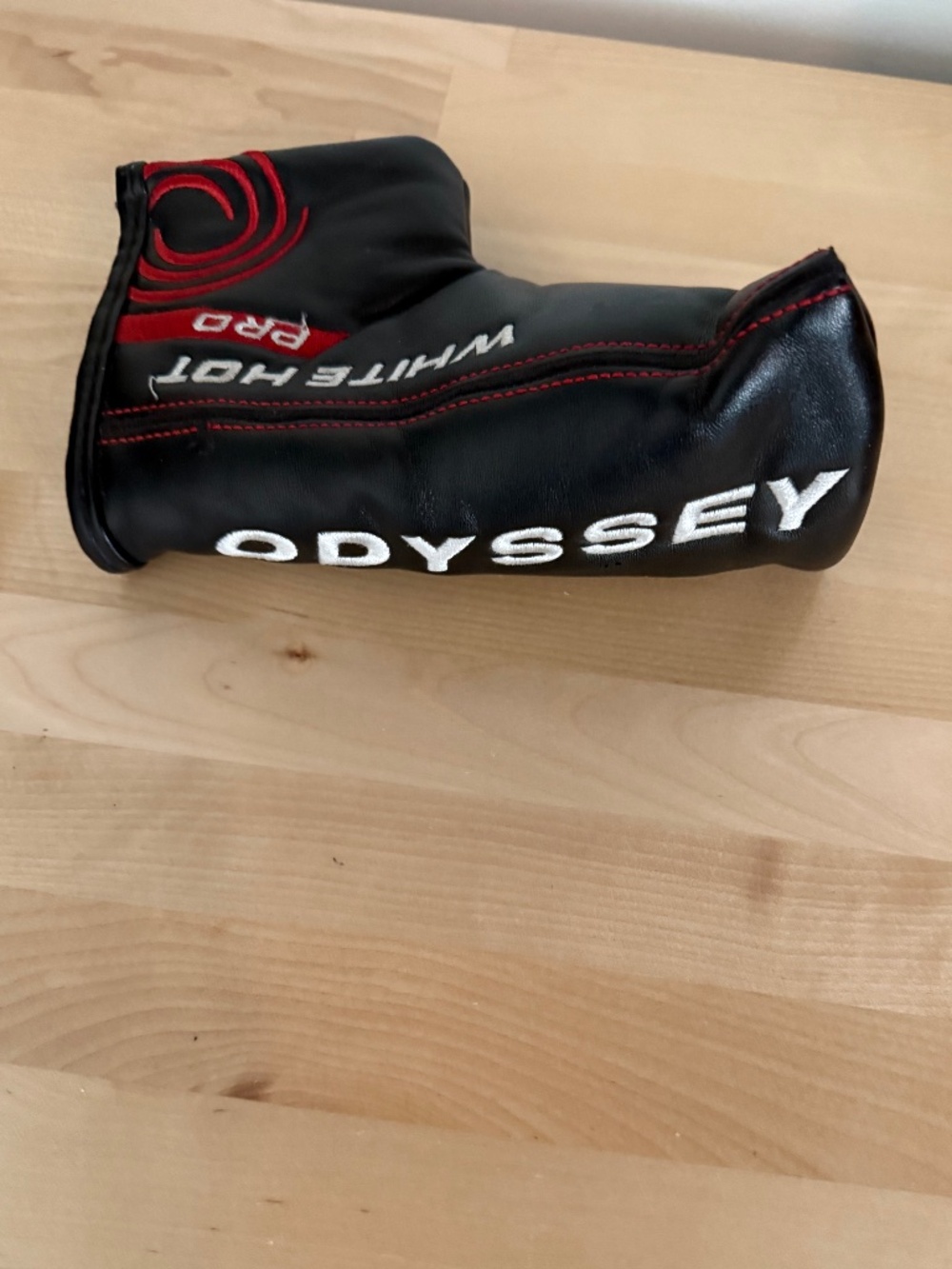 Odyssey White Hot Pro Blade Putter Head Cover